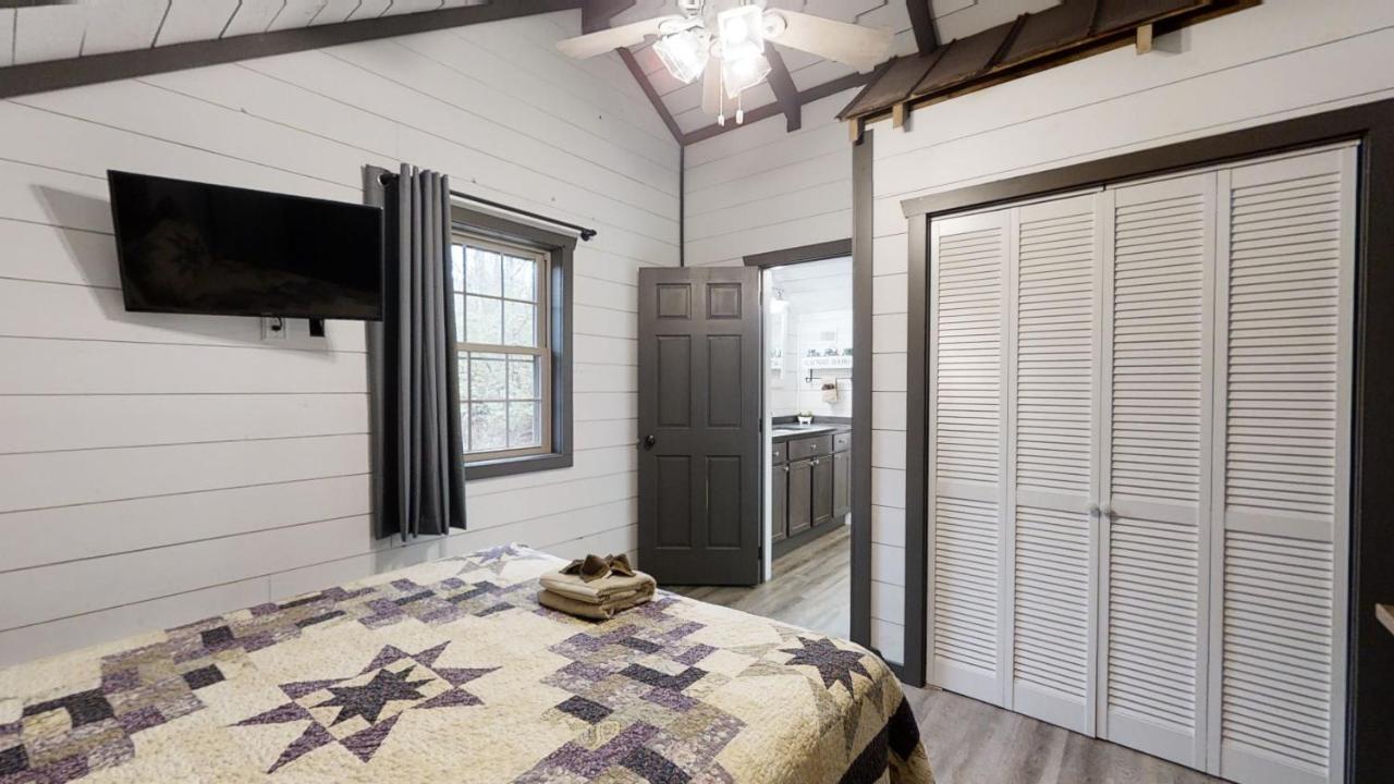 Bigfoots Hideaway Cabin Gatlinburg Buitenkant foto