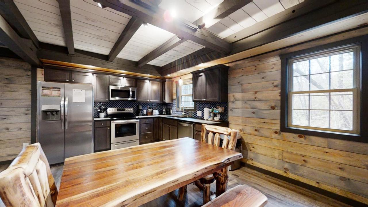 Bigfoots Hideaway Cabin Gatlinburg Buitenkant foto